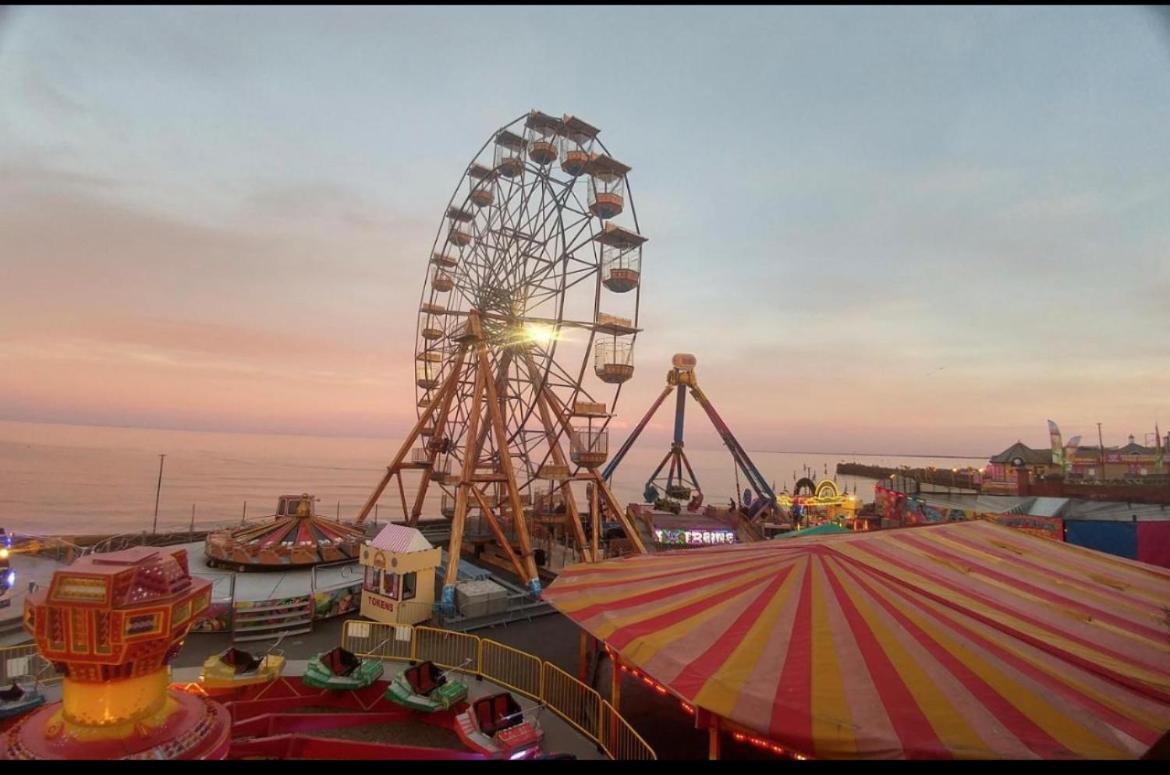 Sea Front Apartment With Massage Shower Netflix Great Location Bridlington Kültér fotó